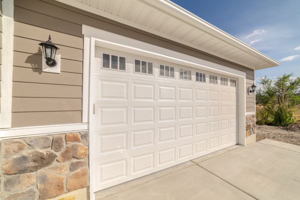 Garage Lifting in Littleton
